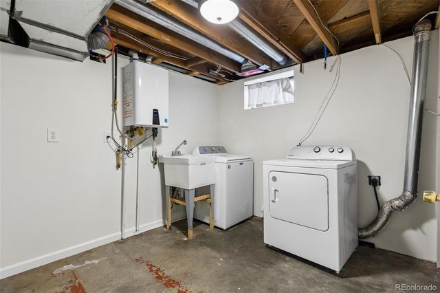 1100 Kingston Street, Aurora, CO 80010