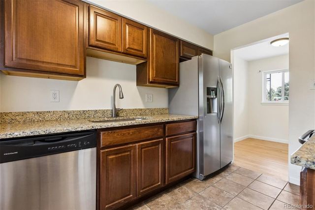 1100 Kingston Street, Aurora, CO 80010