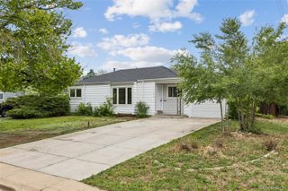 1100 Kingston Street, Aurora, CO 80010