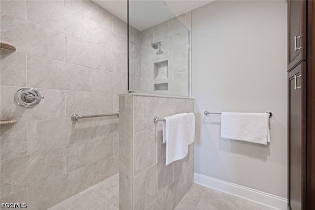 5115 Sunnybrook CT 20, Cape Coral, FL 33904