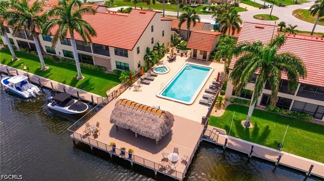 5115 Sunnybrook CT 20, Cape Coral, FL 33904