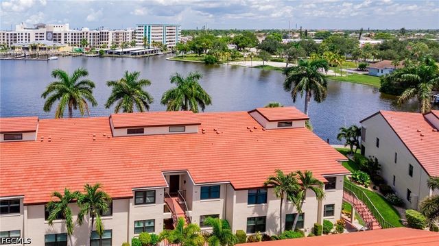 5115 Sunnybrook CT 20, Cape Coral, FL 33904