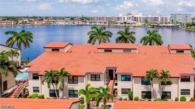 5115 Sunnybrook CT 20, Cape Coral, FL 33904