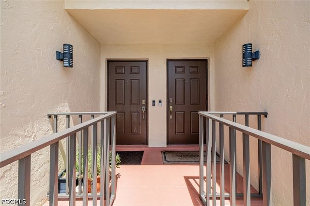 5115 Sunnybrook CT 20, Cape Coral, FL 33904