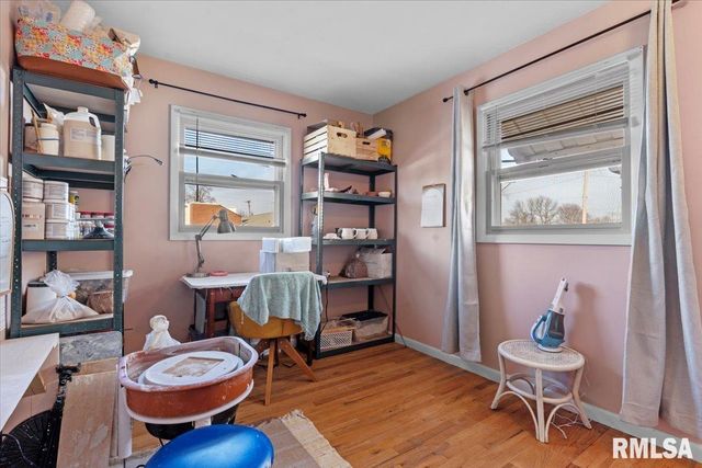 2272 E BLACK Avenue, Springfield, IL 62702