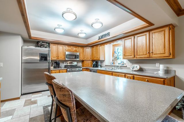 9224 Laurel Hurst Place, Fort Wayne, IN 46835