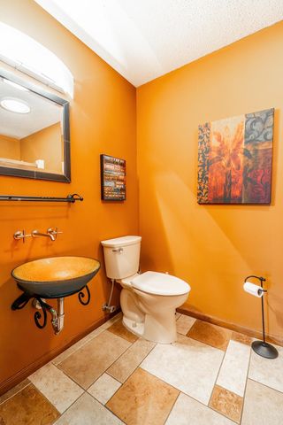 9224 Laurel Hurst Place, Fort Wayne, IN 46835