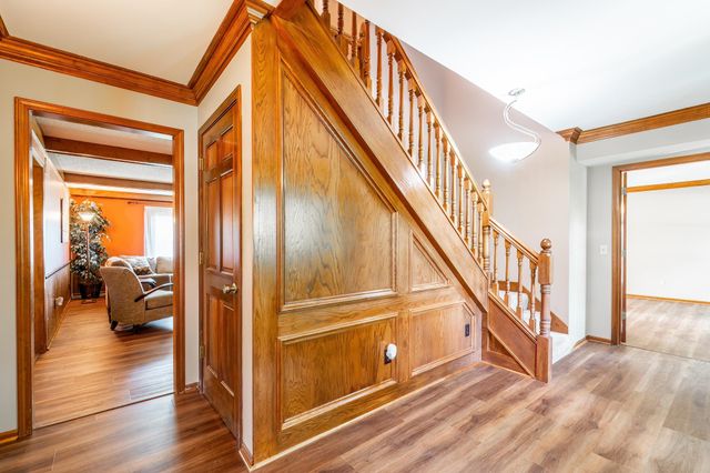 9224 Laurel Hurst Place, Fort Wayne, IN 46835