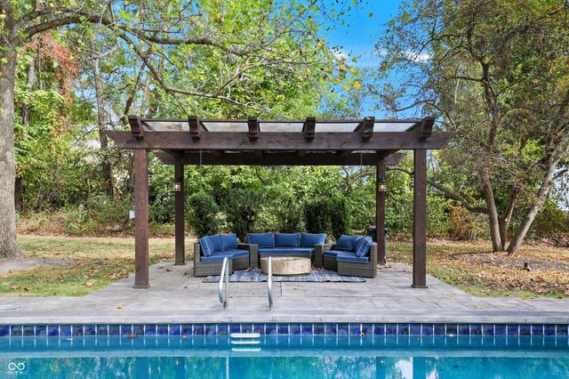 12647 Timber Crest Drive, Carmel, IN 46033