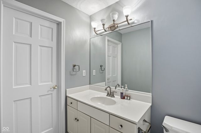 12647 Timber Crest Drive, Carmel, IN 46033