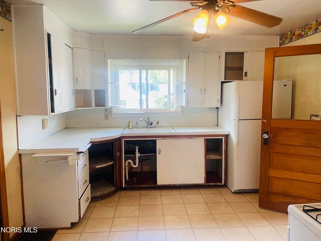 502 Elm Street, Waterville, OH 43566