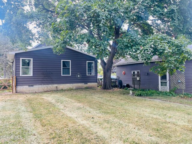 502 Elm Street, Waterville, OH 43566