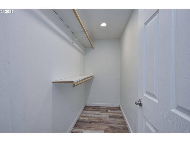 3921 E FOURTH PLAIN Blvd 53, Vancouver, WA 98661