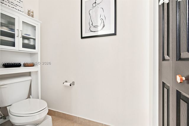 1075 SW 147 Ave 5601, Pembroke Pines, FL 33027