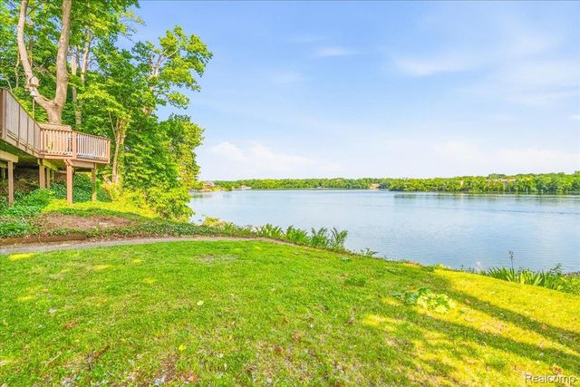13020 Edgedale Street, Van Buren Charter Township, MI 48111
