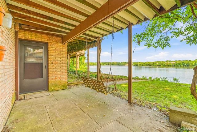 13020 Edgedale Street, Van Buren Charter Township, MI 48111
