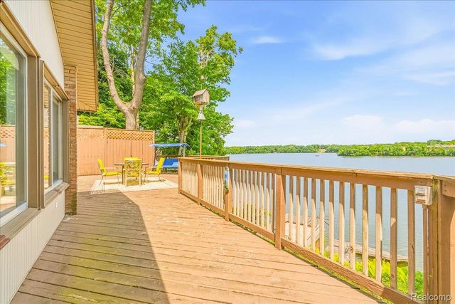 13020 Edgedale Street, Van Buren Charter Township, MI 48111