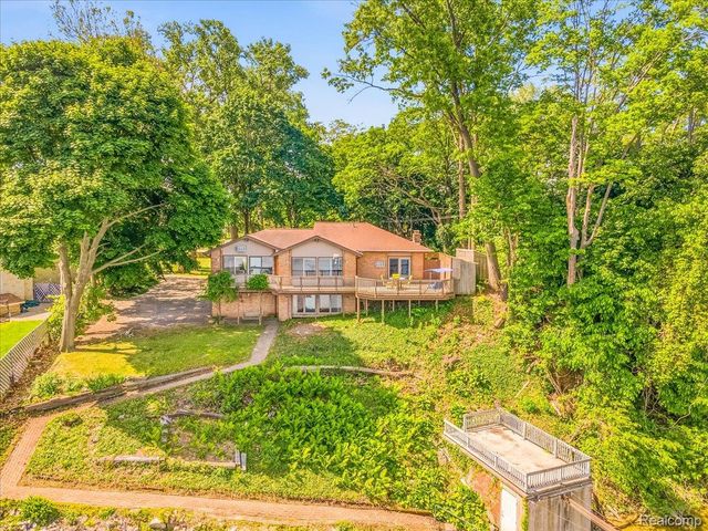 13020 Edgedale Street, Van Buren Charter Township, MI 48111