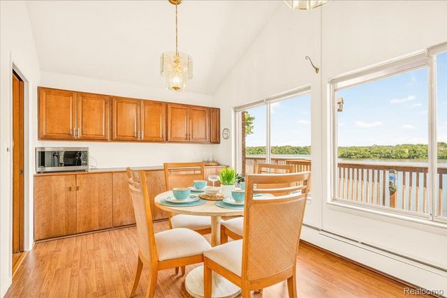 13020 Edgedale Street, Van Buren Charter Township, MI 48111