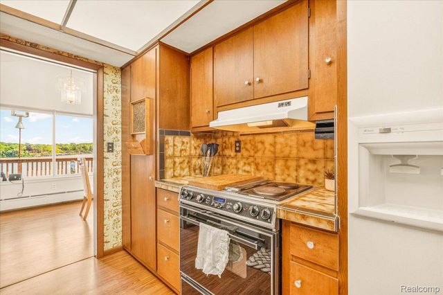 13020 Edgedale Street, Van Buren Charter Township, MI 48111