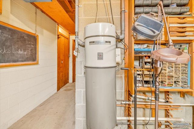 13020 Edgedale Street, Van Buren Charter Township, MI 48111