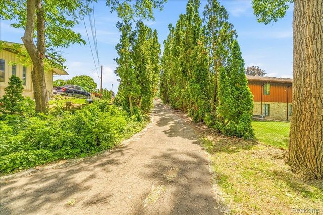13020 Edgedale Street, Van Buren Charter Township, MI 48111