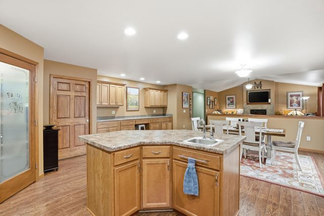 1926 Daisy Street SE, Demotte, IN 46310