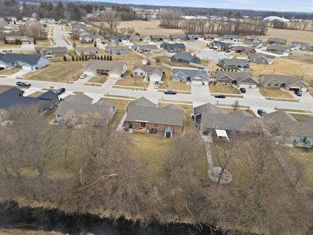 1926 Daisy Street SE, Demotte, IN 46310