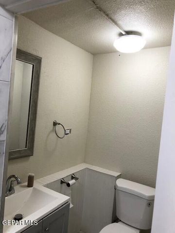 4500 ALAMEDA Avenue A, El Paso, TX 79905