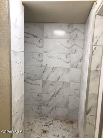 4500 ALAMEDA Avenue A, El Paso, TX 79905