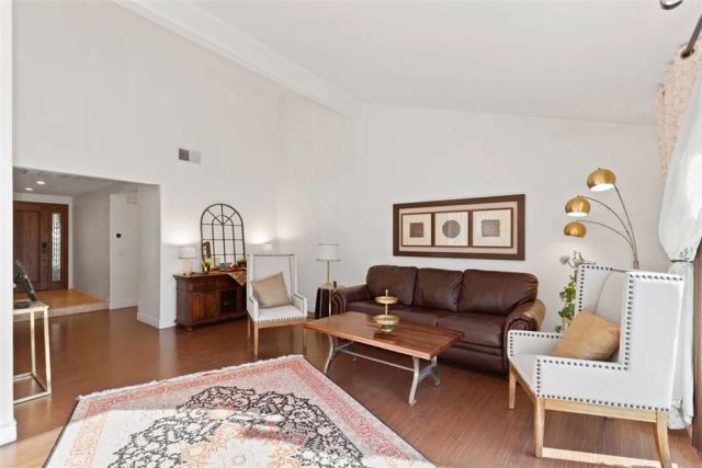 24911 Via Santa Cruz, Mission Viejo, CA 92692