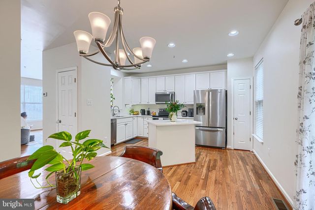 11111 LITTLE FOX LN, Germantown, MD 20876