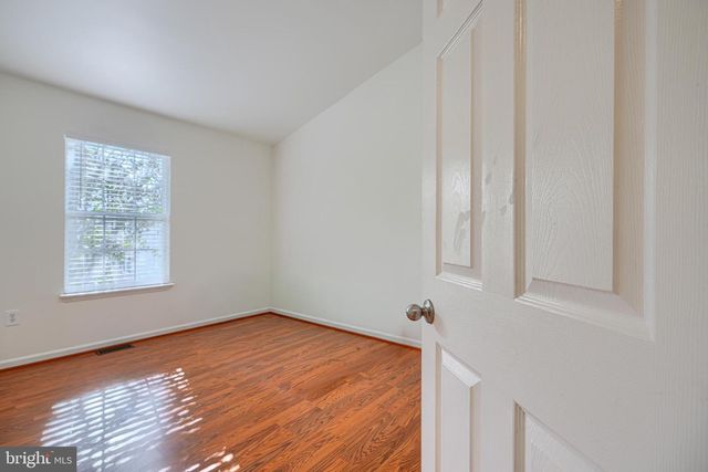 11111 LITTLE FOX LN, Germantown, MD 20876