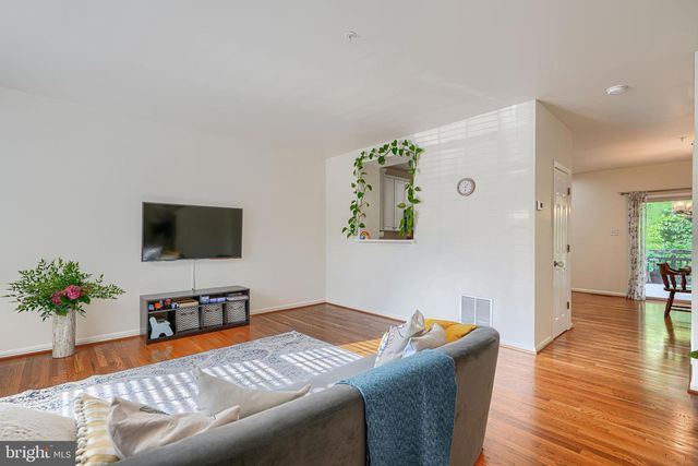 11111 LITTLE FOX LN, Germantown, MD 20876