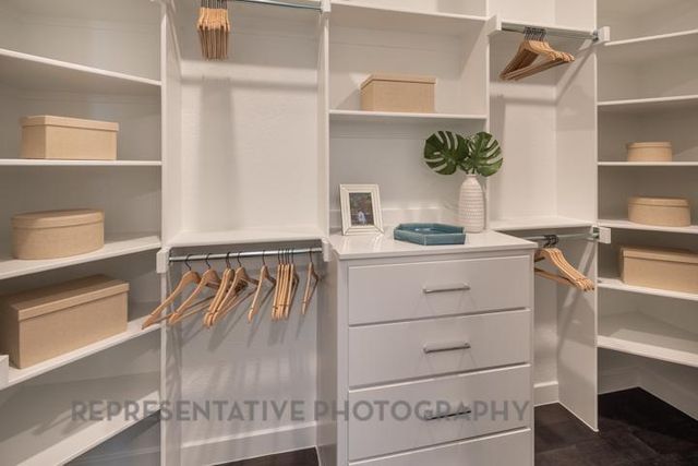 236 Belanger Canyon DR, Liberty Hill, TX 78642