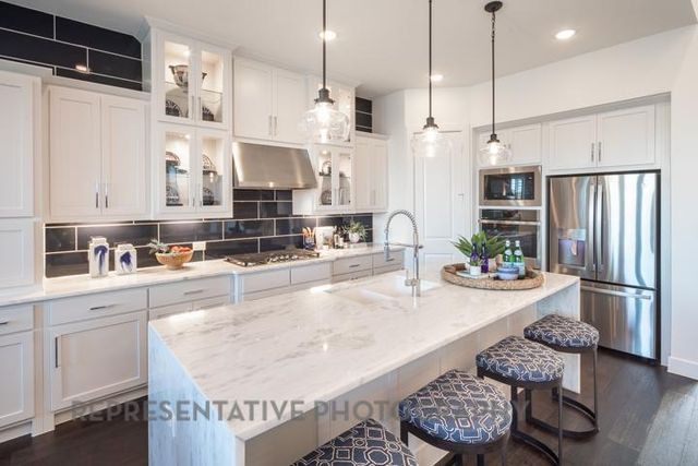 236 Belanger Canyon DR, Liberty Hill, TX 78642