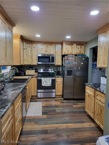 3855 Lincoln Avenue, Shadyside, OH 43947