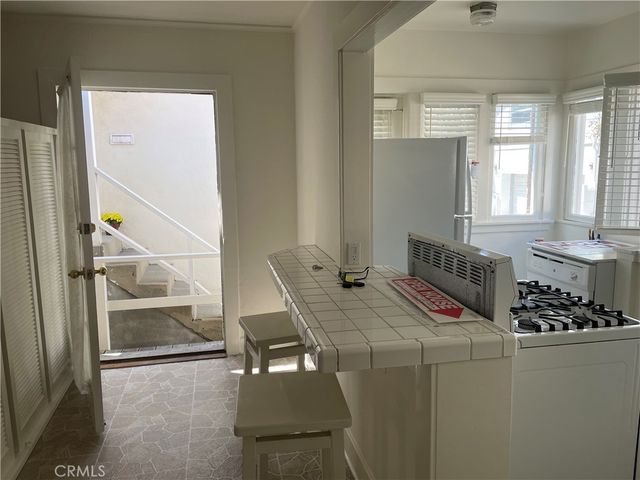409 16th, Manhattan Beach, CA 90266