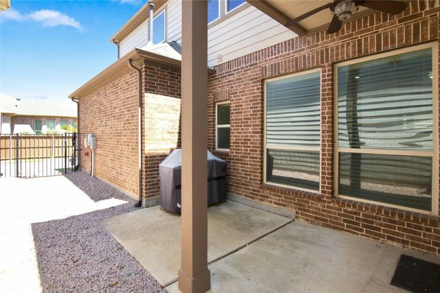 720 Northwood Drive, Flower Mound, TX 75022