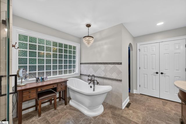 205 Cove Harbor Court, Taylors, SC 29687