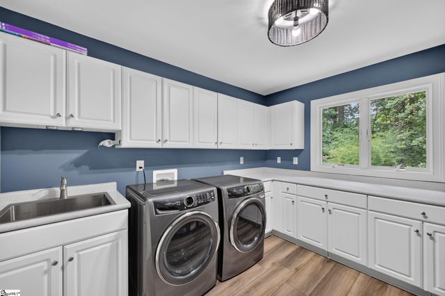 205 Cove Harbor Court, Taylors, SC 29687