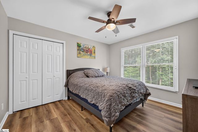 205 Cove Harbor Court, Taylors, SC 29687