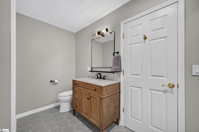 205 Cove Harbor Court, Taylors, SC 29687