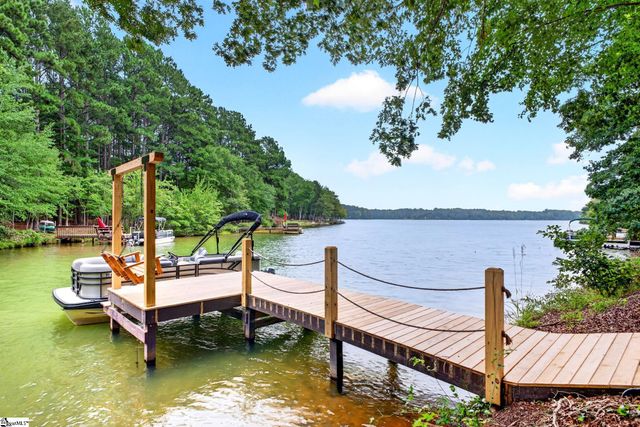 205 Cove Harbor Court, Taylors, SC 29687