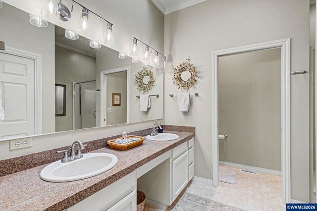 3448 Carnoustie Ln S, Salem, OR 97302