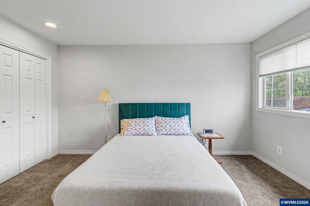 3448 Carnoustie Ln S, Salem, OR 97302