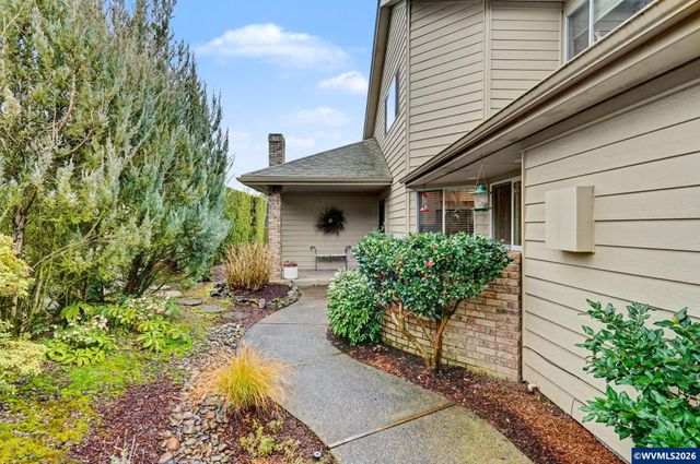 3448 Carnoustie Ln S, Salem, OR 97302