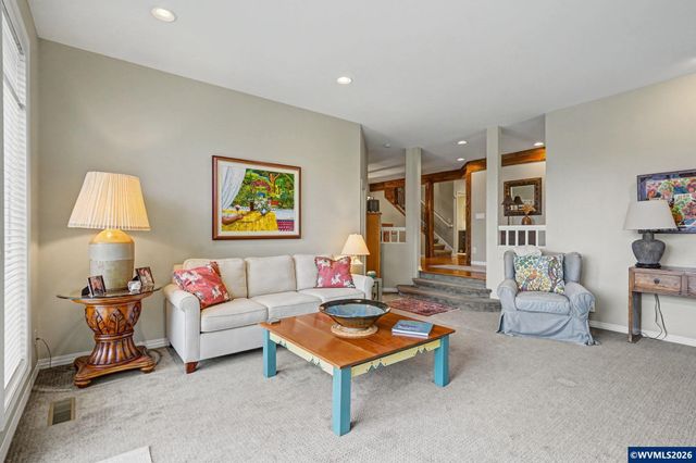 3448 Carnoustie Ln S, Salem, OR 97302