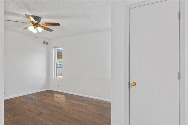 407 S Mount Rushmore DR, Cedar Park, TX 78613