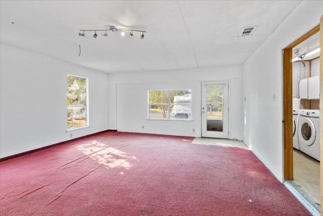 407 S Mount Rushmore DR, Cedar Park, TX 78613